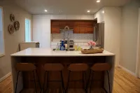 New listing!  3-bedroom, 2-bath house less than 1 mile to OU Football stadium - con encanto