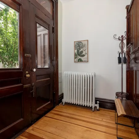 5th and Grand - Lovingly Restored Brownstone Troy NY Unit 1