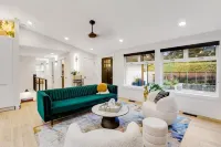 Newly Listed! Rare Modern Luxury in Milton - 4-Star