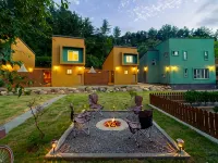 Yangpyeong Pool Villa Manoa Отели рядом с достопримечательностью «Галерея «Сонаги»»