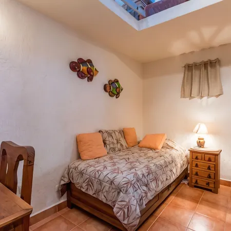 Location, location, location, private villa, pool, Vonage, Wifi, close to town