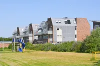 Vacation apartment right by the sea near Callantsoog LekkerNaarZee - 4성급