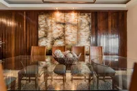 Cancun - Beach front Residence with Private Pool - Hotel Zone - บังกะโล