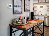 Spacious 5Br with Sauna & AC, Fenced Yard,Fast WiFi, Near Willamette Pass - WiFi