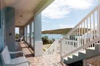 Seahorse Suite – Stunning Caribbean Views , Covered Terrace & Family Friendly! - 3-stjärniga