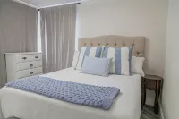 Cozy 1-bedroom condo in sunny Indialantic with AC, fitness room, WiFi - Bintang 3