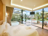 Mirror Mirror Hotel Cafe & Restaurant Hotels in Klaeng