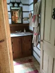 Cabin rental near Cedar Point, Lake Erie, with Hot Tub, Campfire Pit, Gas Grill - 2-Star