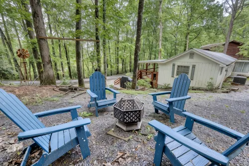 Cozy Country Cottage Just Minutes to Lake Chatuge and 15 Miles from Helen - 4-Star