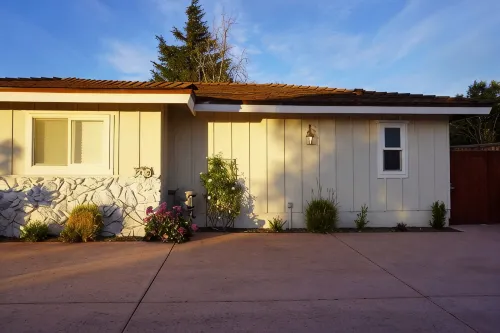 Spacious one bedroom apt in the heart of wine country - Wifi