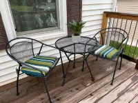 Nicely Decorated 2+ Br Home in Quiet Neighborhood - 4-Star