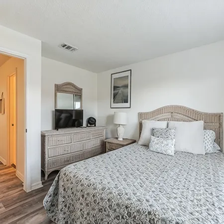Florida Beach Hideaway – Steps from the Sand! • Pool • Fast WiFi • Free Parking