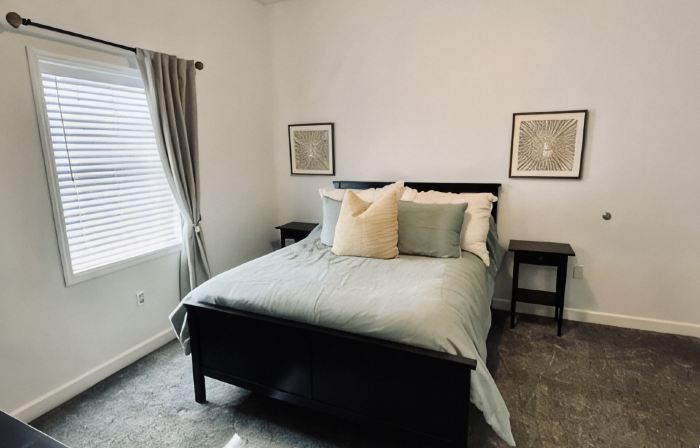 Lakeside Brand New Luxury Condo⚓️