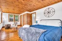 Lakefront-Swim-Kayak-FirePit-20min to Portland - Homestays
