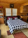 Forest Side Solar Powered Cabin with Nature Trails - Alphydda