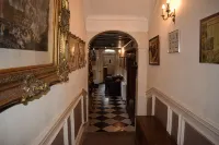 Harmondsworth Hall - Parkplatz
