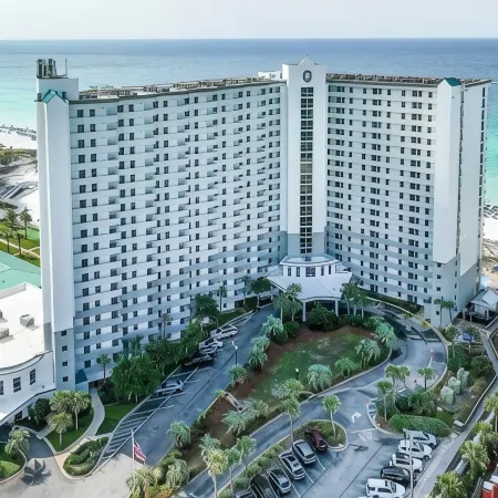 Beachfront Resort-Amazing View-3 Pools/Tiki Bar