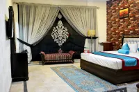 Rose Palace Hotel, Garden Town - Pet friendly