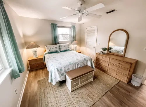 Riverfront Retreat - Pool & Hot Tub - Mins from Beach, Speedway, & Ocean Center! - Homestays