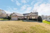 4bdr, 3ba home on the golf course in beautiful Tellico Village - 3-Star