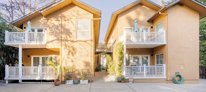 Downtown Napa!  Unit B Walk to Everything! Hotele w: Napa