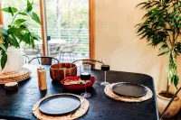 Lakeview☀️Near Stowe🥾4 Bedroom👨‍👩‍👧‍👦Hot Tub🥂Mountain View🏔Canoe🛶Game Room🎱Swimming🏊‍♀️ - 木屋