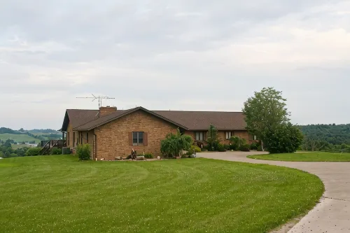Great for Friends & Families, Breathtaking View, Nature Trails, Farm Animals - balcón