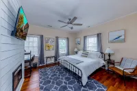 Amazing 3 BR House / Downtown New Bern / Sleeps 8 - Fitnessstudio