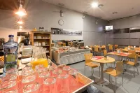 Hostal Torre Monreal - parking