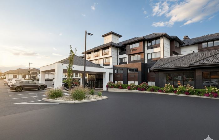 Hotel Kelowna & Conference Centre