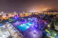 Oasis Hotel & Spa - de playa