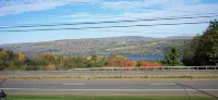 Longhouse Lodge Motel - 2-Sterne