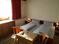 Hotel Gasthof Zum Neubau - 2-Star