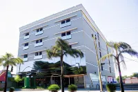 Bombonato Hotel - Fácil Acesso ao Aeroporto e Parque de Exposições Abcz - Wifi