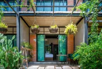 Cafe and Thammachart Resort at Nakhon Phanom Hotels near Wat Ban Don Muang