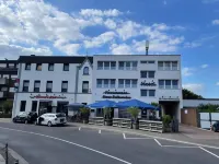 Hotel Haus Faßbender - Parkplatz