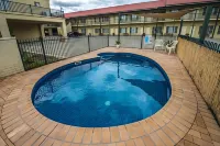 Golden Guitar Motor Inn Hotels in Hillvue