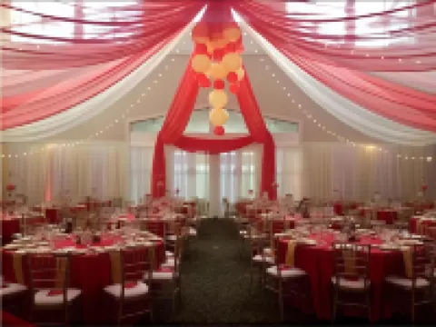 Comstock Inn & Conference Center