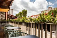 Hôtel & Hostel PB - Paris-Barcelone Hotels in Perpignan