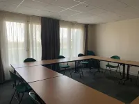 Kyriad Chateauroux - Saint Maur Hotels in Tendu