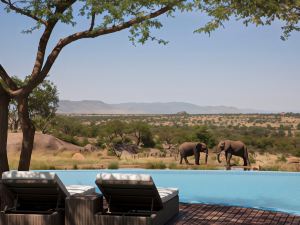 Serengeti Serena Safari Lodge