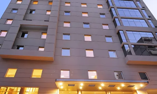 Land Plaza Hotel