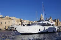 Riti Yacht