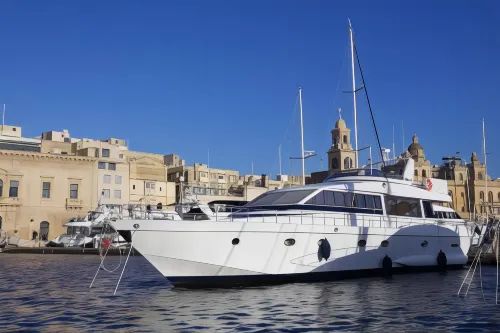 Riti Yacht Hotels in Senglea