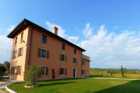 Casale in Collina فنادق في Cormons