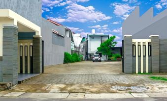HP Residence Mitra RedDoorz Near Alun Alun Kediri