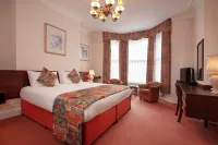 Arundel House Hotel Hotels in der Nähe von Trinity Hall, Wychfield Site