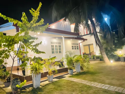 White Villa Airport Transit Hotel Hotels in Minuwangoda
