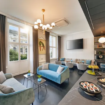 HYPERION Hotel Salzburg Отели рядом с достопримечательностью «Гетрайдегассе»
