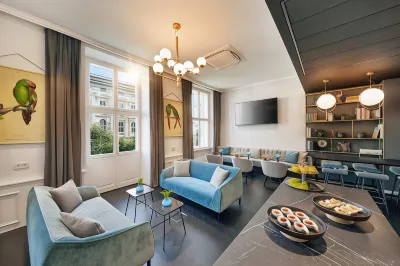 Hyperion Hotel Salzburg Отели рядом с достопримечательностью «Площадь Резиденцплац»